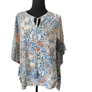 Wm's S Floral Patchwork‎ Pullover Poncho Top Tassel Tie Neckline Festival Gypsy